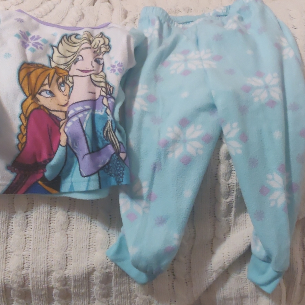 Frozen pajamas 3T